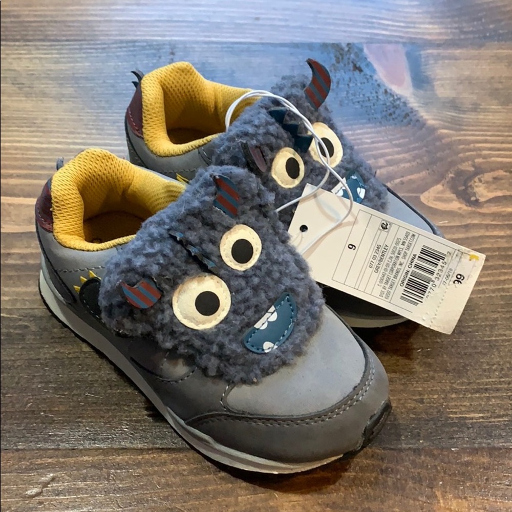 Cat and Jack Boys Gray Monster Sneakers - Sz 9